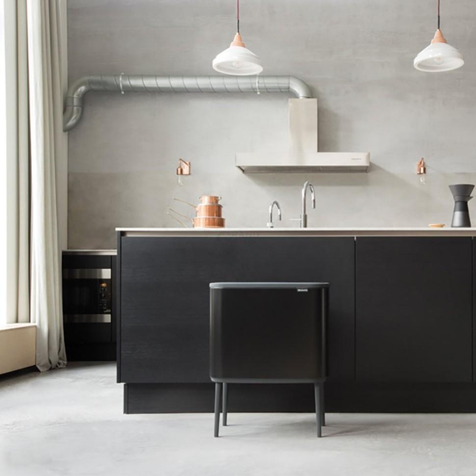 Brabantia Сміттєвий бак 36 л чорний матовий Bo Touch Bin | https://grandposuda.com.ua