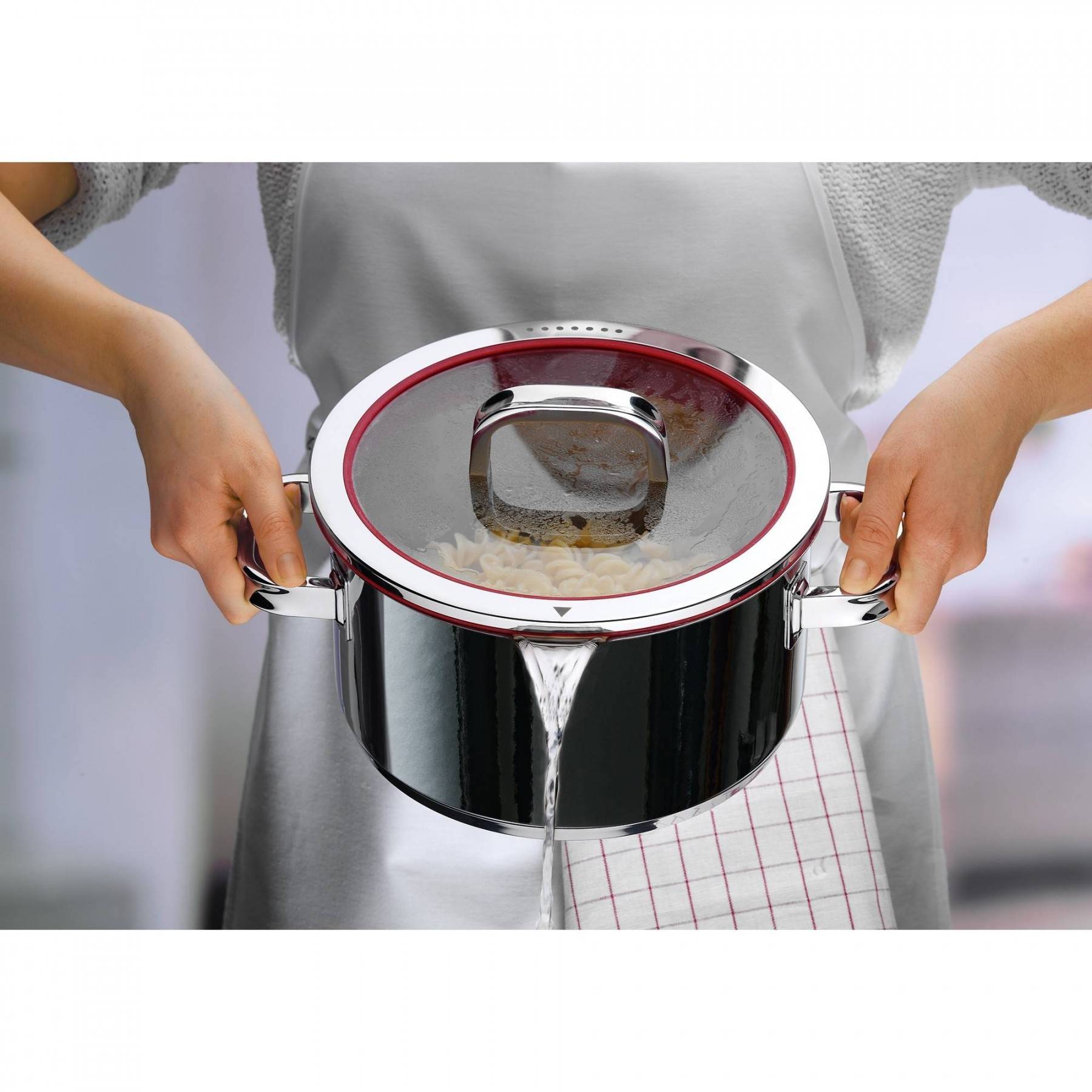 WMF Стеклянная крышка 24 см Fusiontec WMF Стеклянная крышка 24 см Fusiontec | https://grandposuda.com.ua