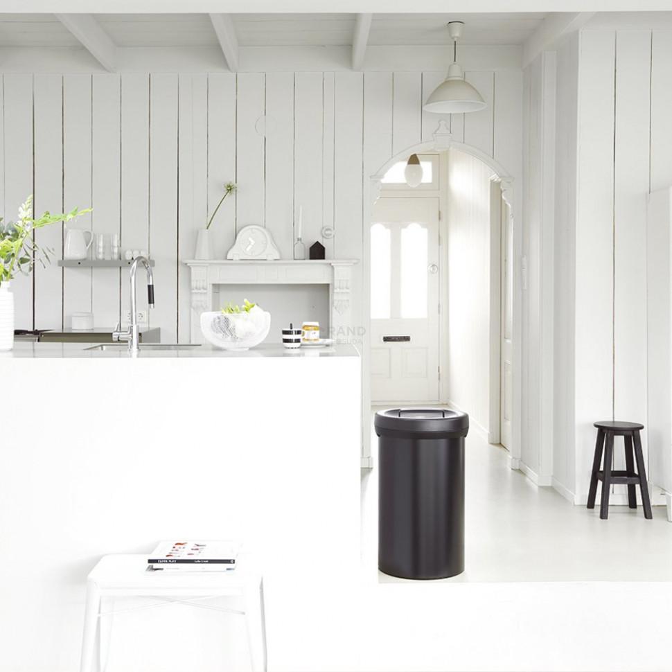 Brabantia Сміттєвий бак 60 л чорний матовий Big Bin | https://grandposuda.com.ua