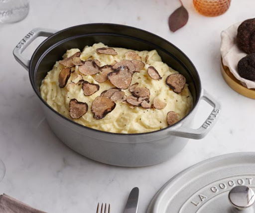 Staub Каструля / жаровня овальна 31 см з кришкою біла White Truffle | https://grandposuda.com.ua
