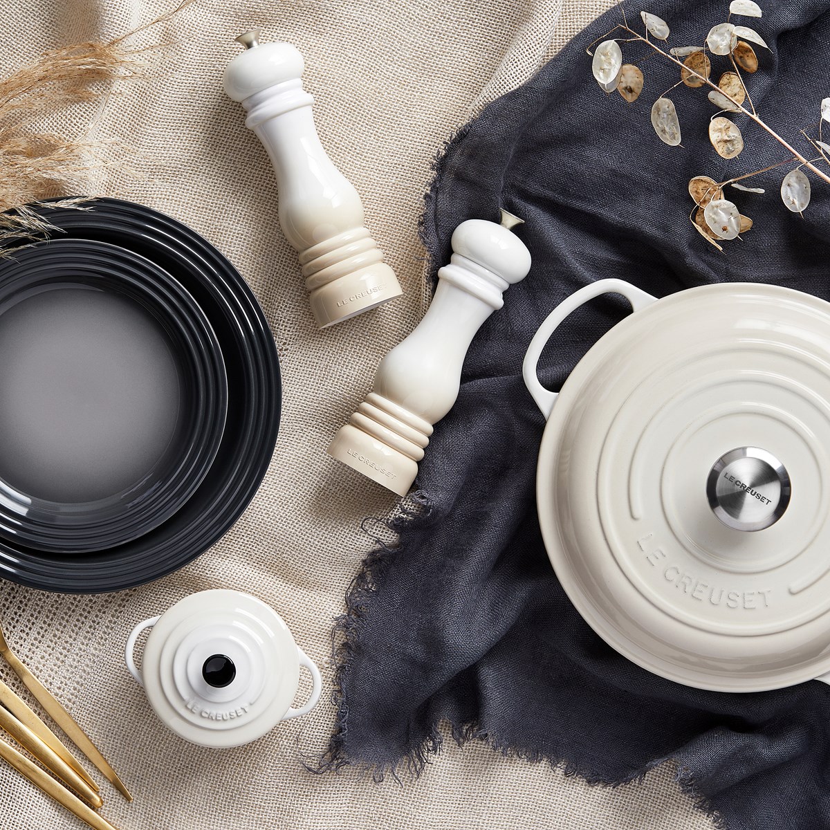Le Creuset Мельница для соли 21 см Meringue | https://grandposuda.com.ua