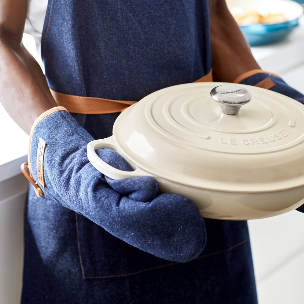 Le Creuset Рукавиця для духовки Denim | https://grandposuda.com.ua