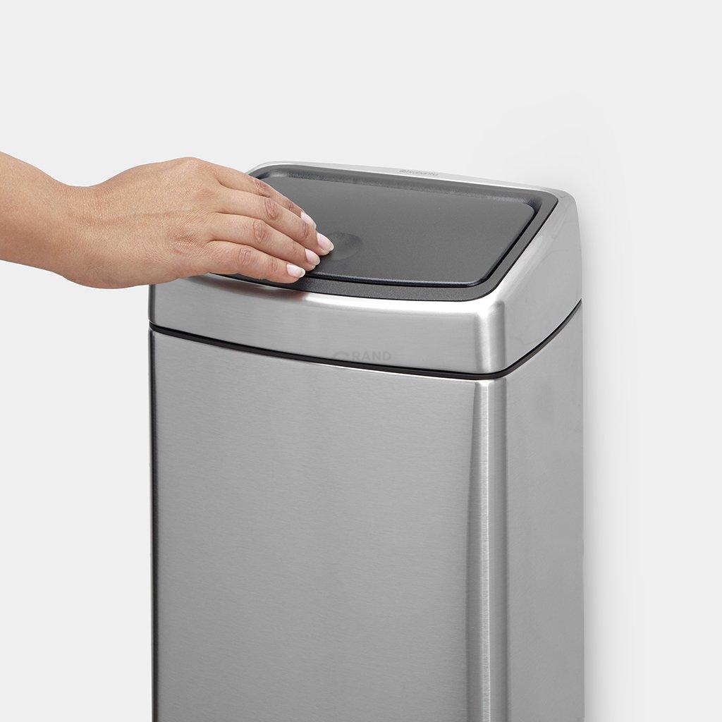 Brabantia Прямокутний сміттєвий бак 10 л матовий сталевий з захистом від відбитків пальців Touch Bin | https://grandposuda.com.ua