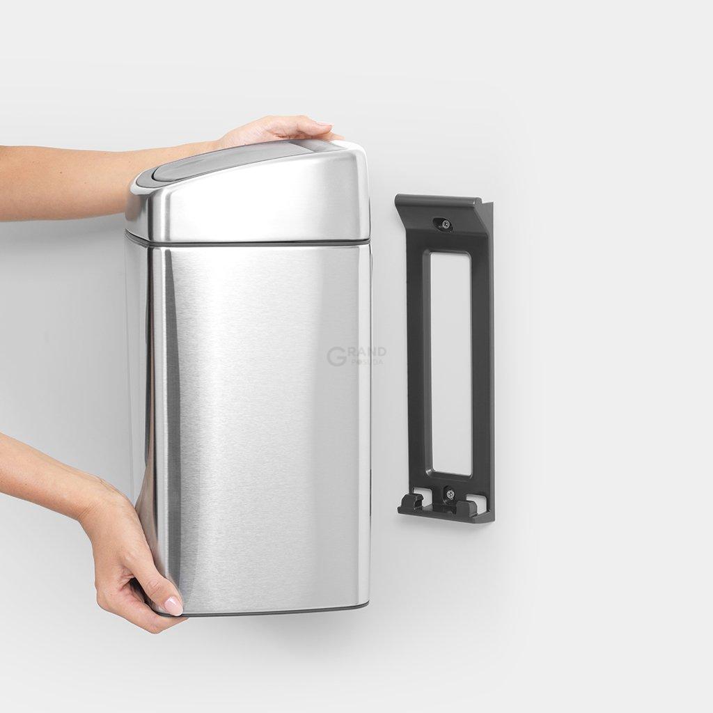 Brabantia Прямокутний сміттєвий бак 10 л матовий сталевий з захистом від відбитків пальців Touch Bin | https://grandposuda.com.ua