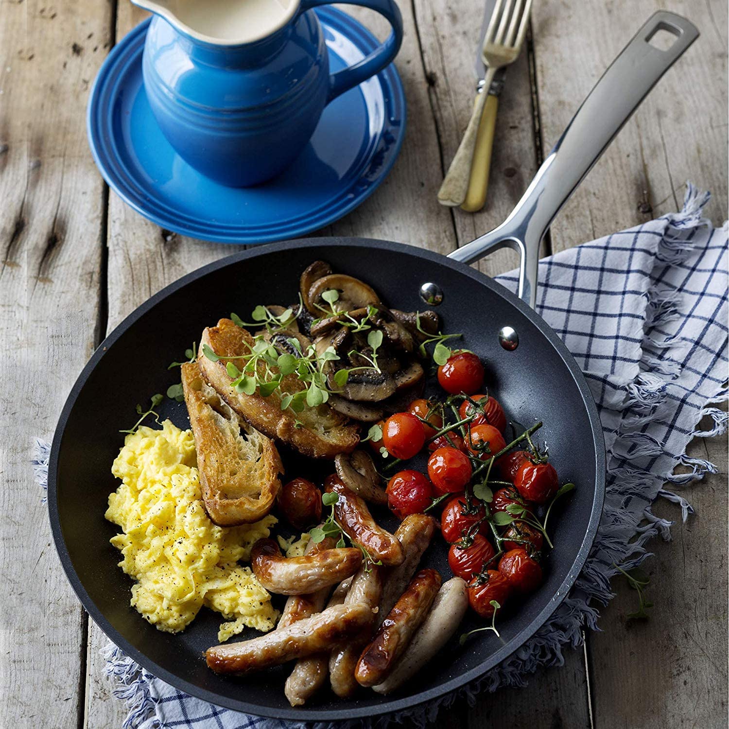Le Creuset Сковорода 26 см Toughened Non-Stick | https://grandposuda.com.ua