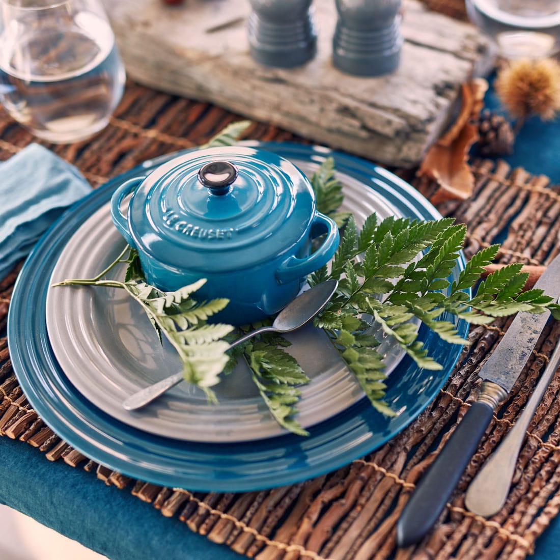 Le Creuset Тарілка для сніданку 22 см, фіолетова Ultra Violet | https://grandposuda.com.ua