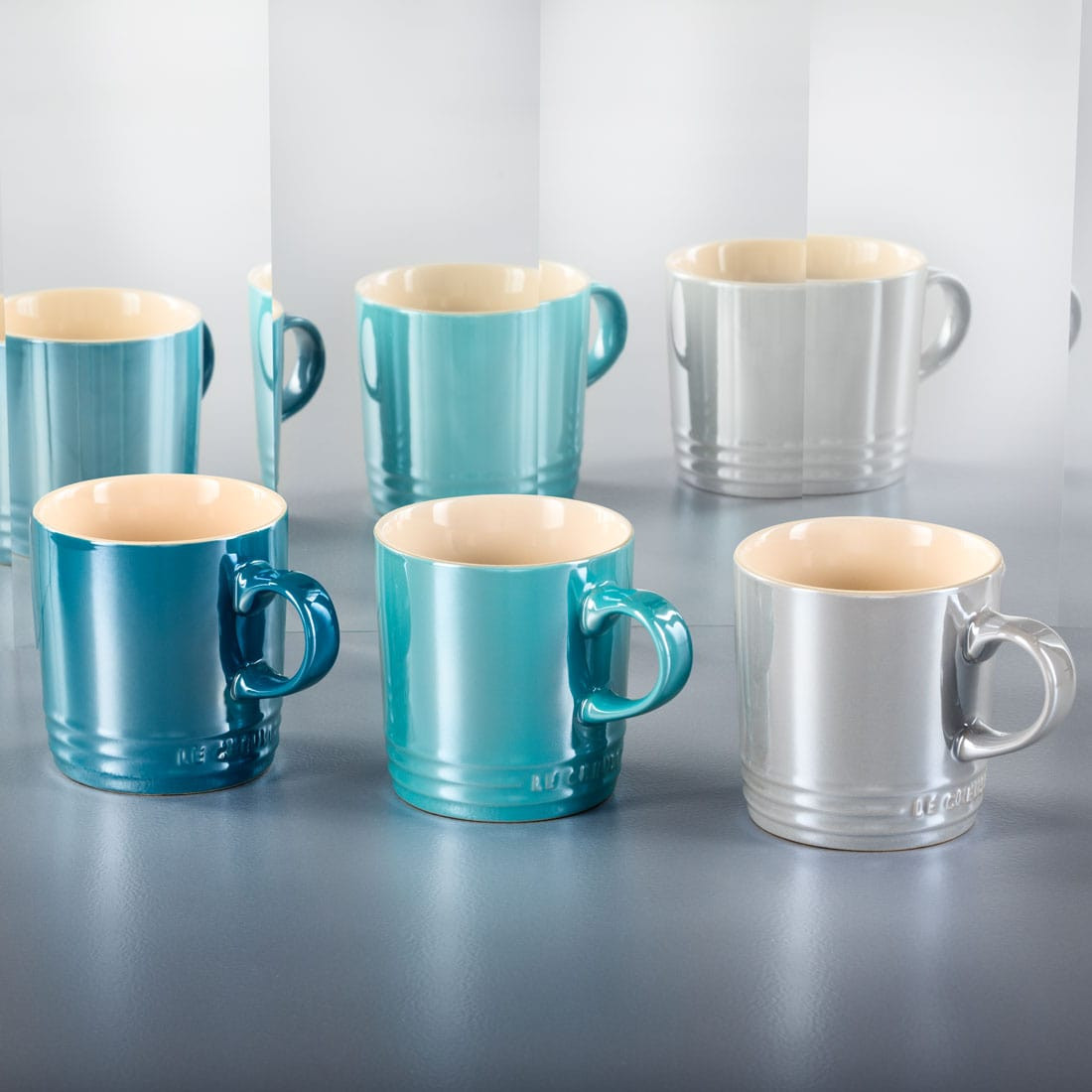 Le Creuset Кружка 350 мл, серая Perlgrau Metallic | https://grandposuda.com.ua