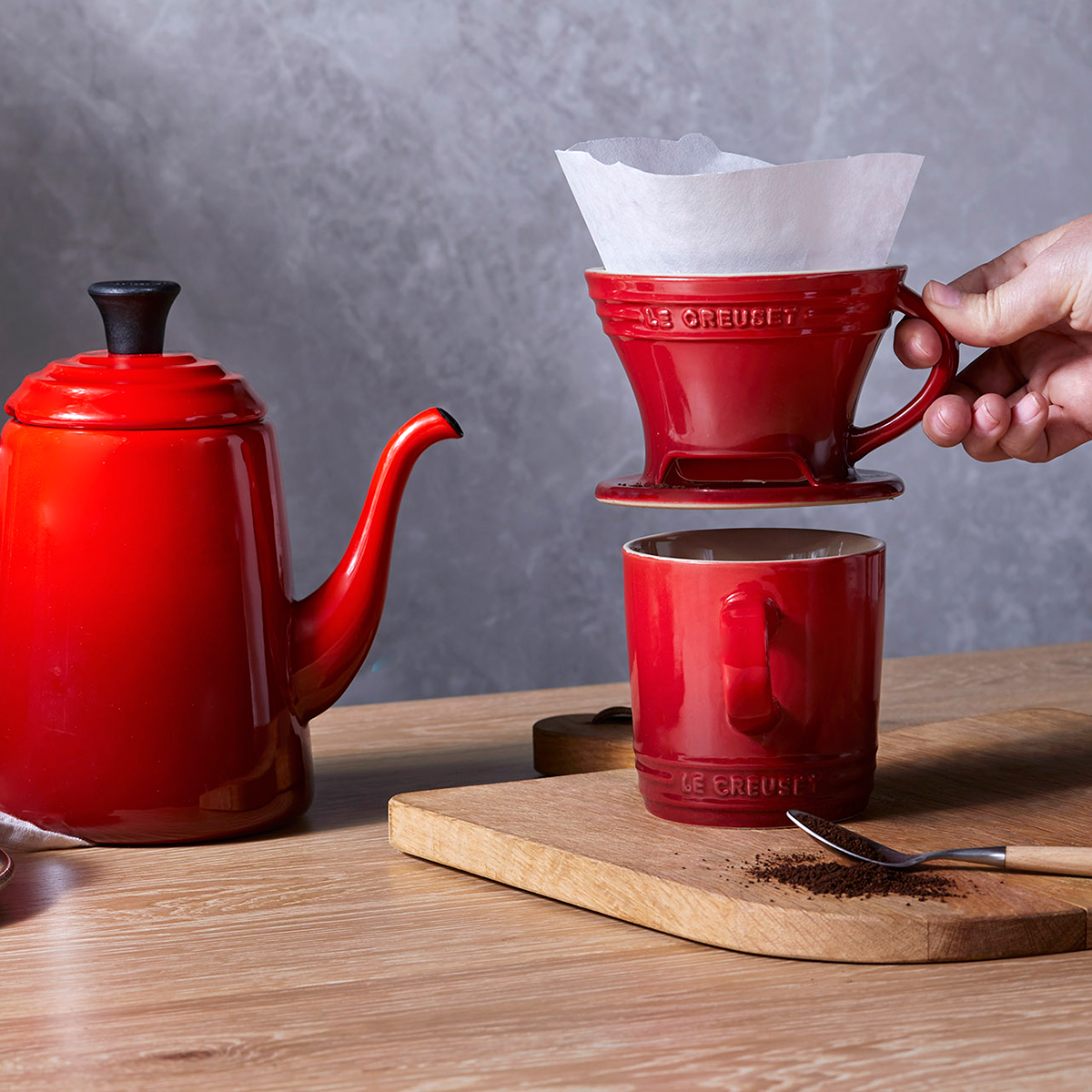 Le Creuset Воронка для пуровера вишневая Cerise | https://grandposuda.com.ua