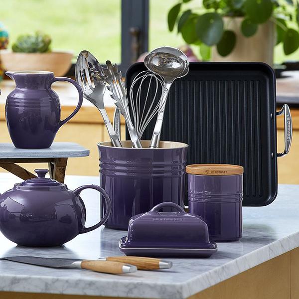 Le Creuset Ємність для кухонних аксесуарів 1,1 л, фіолетова | https://grandposuda.com.ua