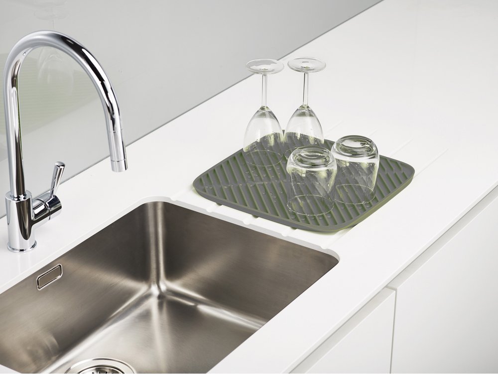Joseph Joseph Сушарка для посуду маленька сіра Flume Folding Draining Mat | https://grandposuda.com.ua