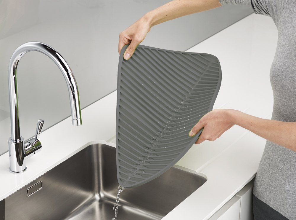 Joseph Joseph Сушарка для посуду маленька сіра Flume Folding Draining Mat | https://grandposuda.com.ua