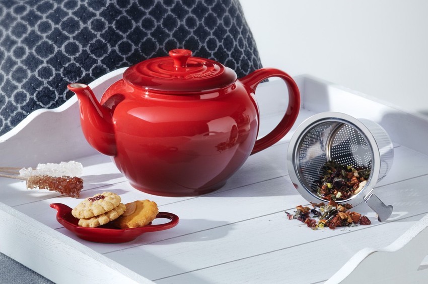 Le Creuset Заварочный чайник с ситечком 1,3 л, оранжевый | https://grandposuda.com.ua