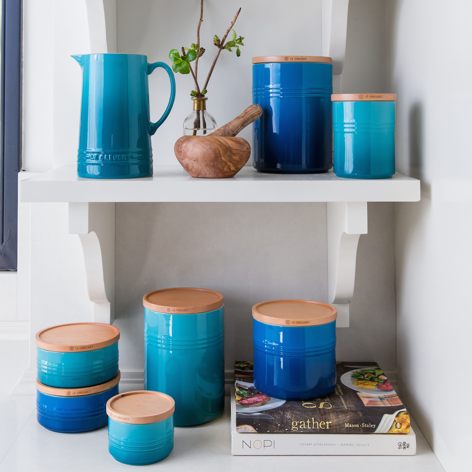 Le Creuset Ємність для зберігання з деревяною кришкою 19 см, Deep Teal | https://grandposuda.com.ua