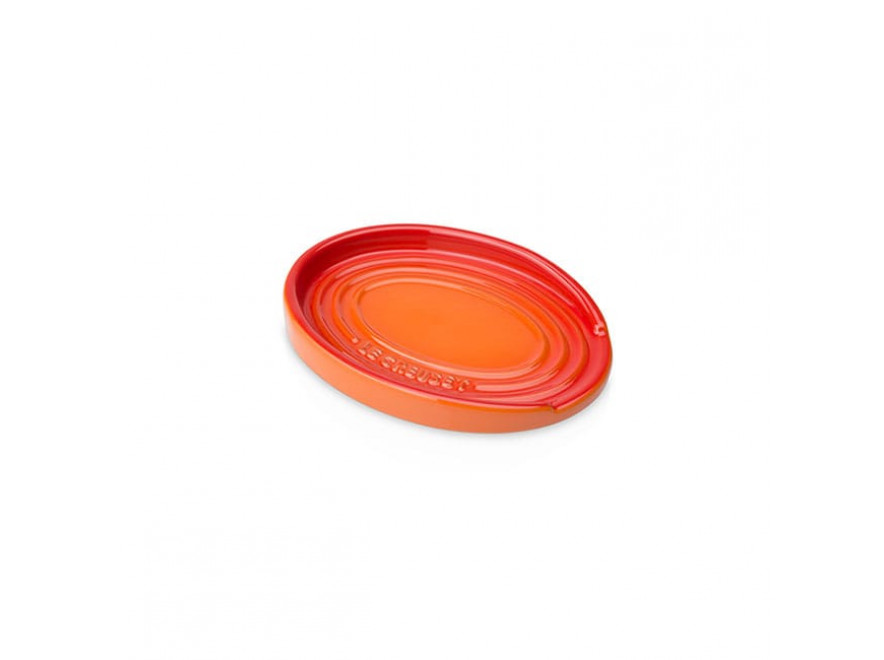 Le Creuset Подставка под ложку овальная оранжевая Flame | https://grandposuda.com.ua