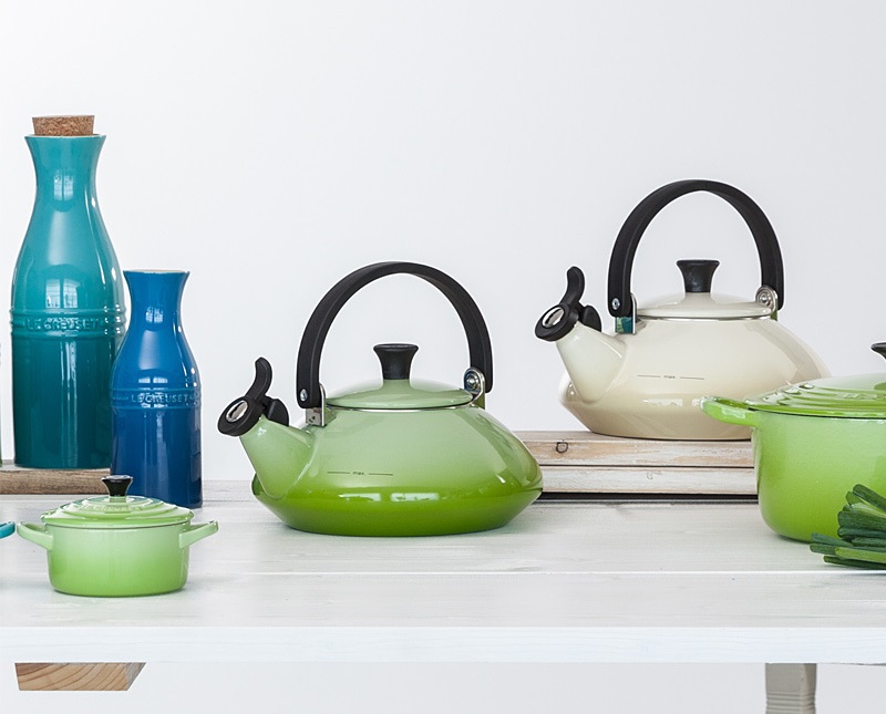 Le Creuset Чайник зі свистком 2,1 л. Marseille Tradition | https://grandposuda.com.ua
