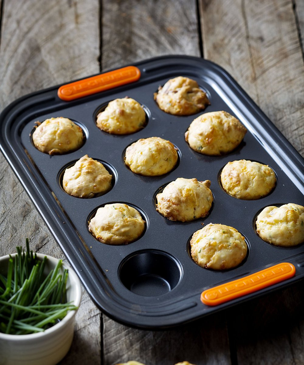 Le Creuset Форма для маффінів, 12 предмета | https://grandposuda.com.ua