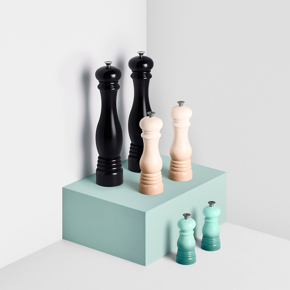 Le Creuset Млин для солі 30 см чорний матовий | https://grandposuda.com.ua