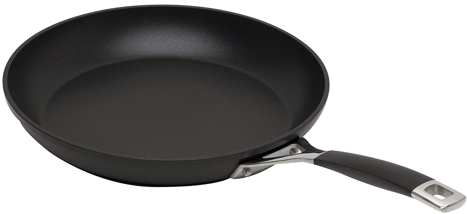 Le Creuset Сковорода 24 см с силиконовой ручкой | https://grandposuda.com.ua
