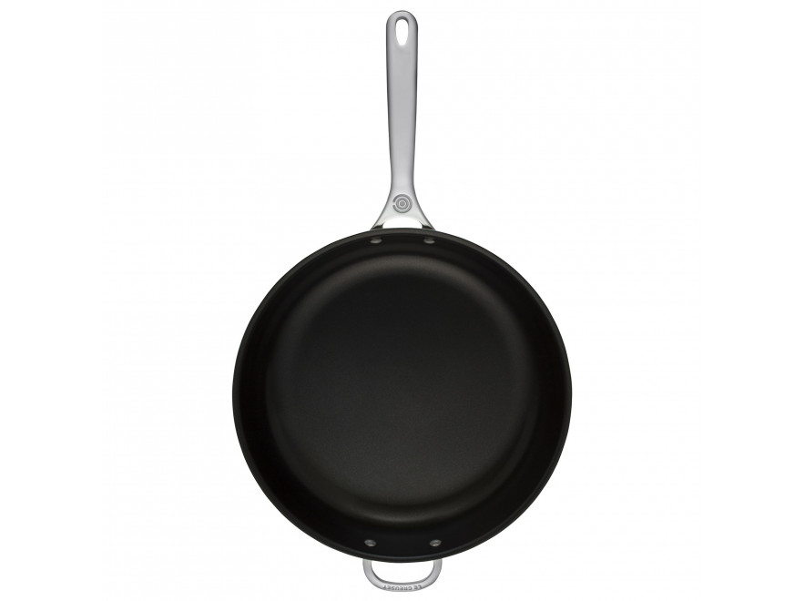 Le Creuset Сковорода 28 см с антипригарным покрытием 3-Ply Plus | https://grandposuda.com.ua