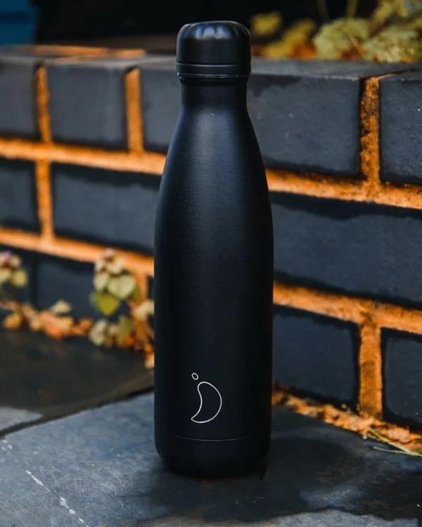 Вакуумная бутылка для воды 0,5 л, черная Monochrome All Black CHILLY'S | https://grandposuda.com.ua