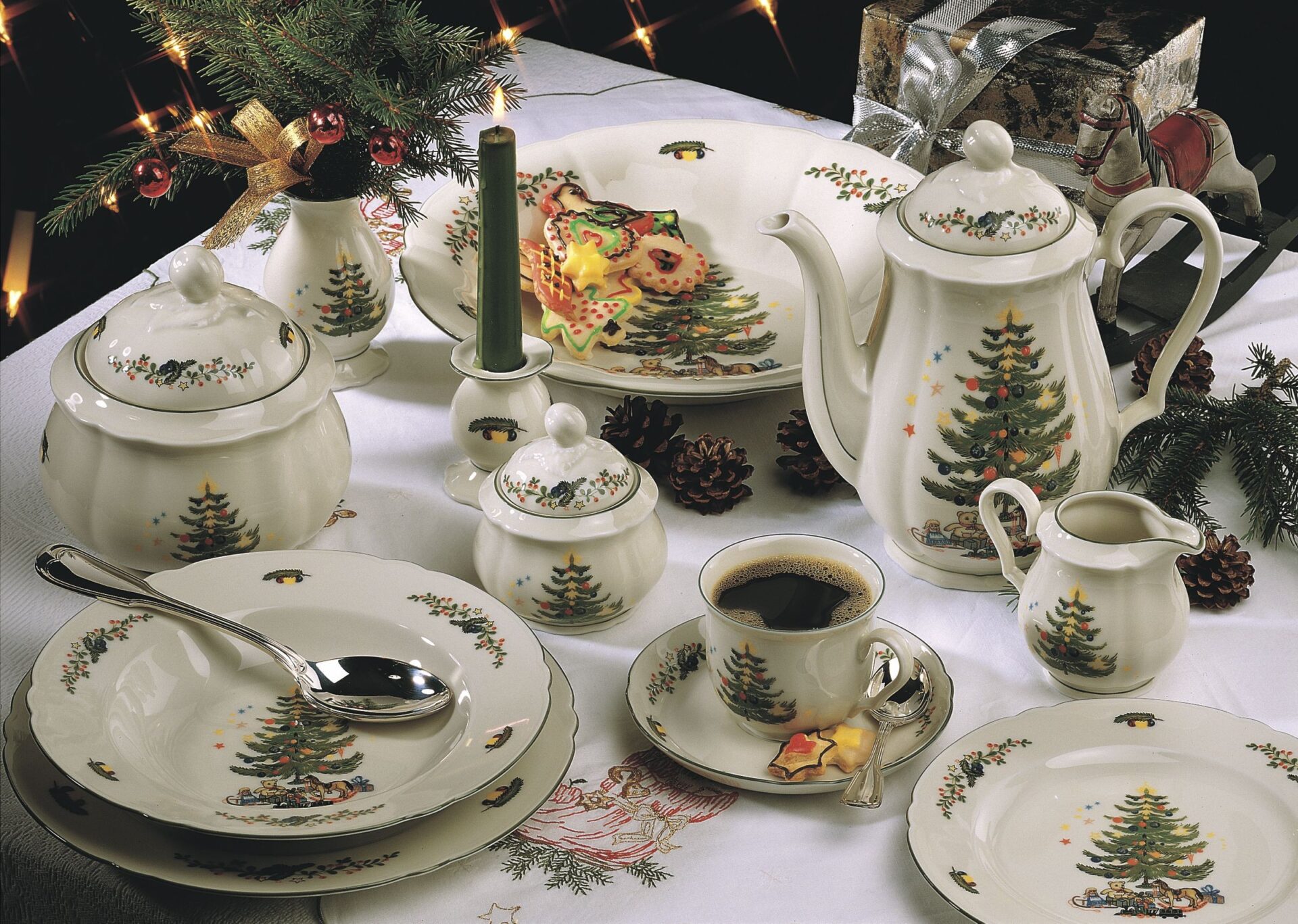 Seltmann Weiden Цукорниця на 6 персон 0.25 л Weihnachten Marie-Luise | https://grandposuda.com.ua